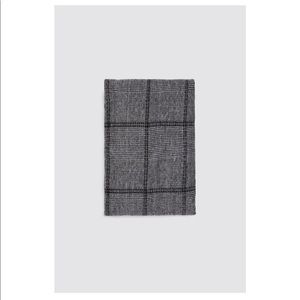 Plaid scarf